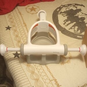 Summer Infant White and Gray Bath Seat